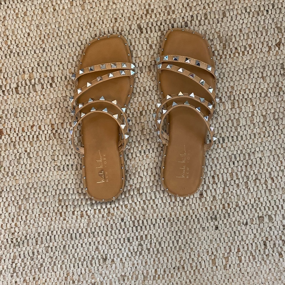 Nicole Miller Nude Studded Sandals Square Toe Coralinne